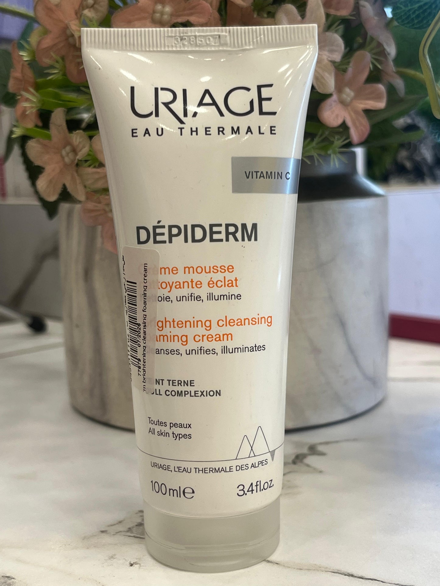 Uriage dépiderm brightening Cleansing Foaming cream 100 ml